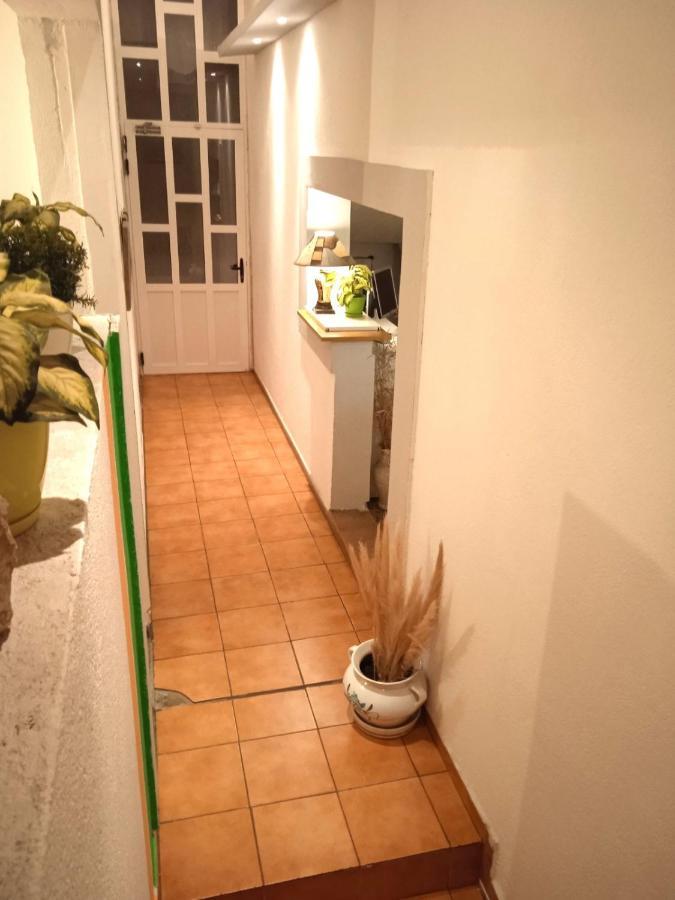 Villa Monera Apartments & Rooms & Free Garage Mostar Esterno foto