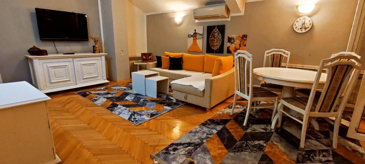 Villa Monera Apartments & Rooms & Free Garage Mostar Esterno foto