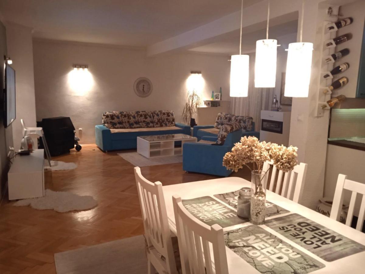 Villa Monera Apartments & Rooms & Free Garage Mostar Esterno foto