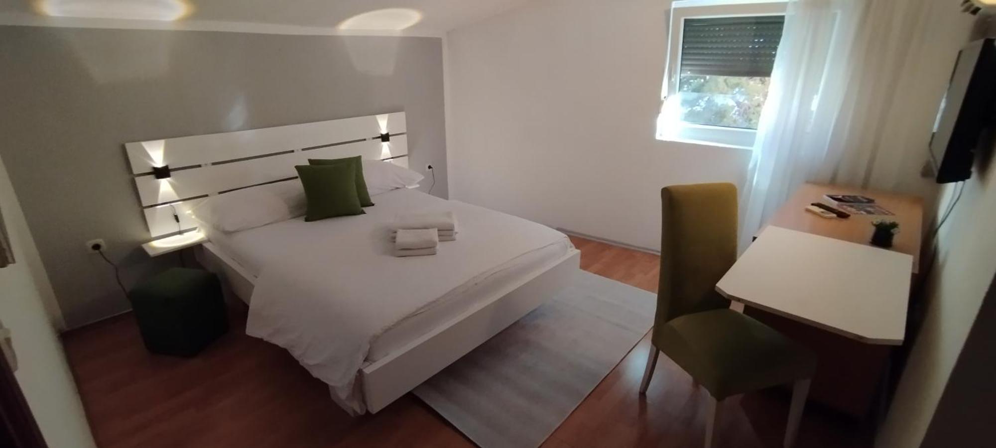 Villa Monera Apartments & Rooms & Free Garage Mostar Esterno foto